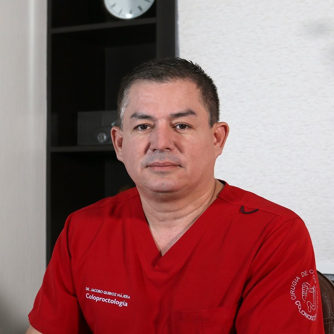 Dr. Jacobo Quiroz Nájera, especialista en enfermedad diverticular del colon, Torreón